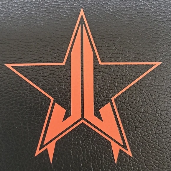 New Jeffree Star Cosmetics Black Bat Purse Makeup Bag Halloween 2021 Exclusive - Picture 2 of 5